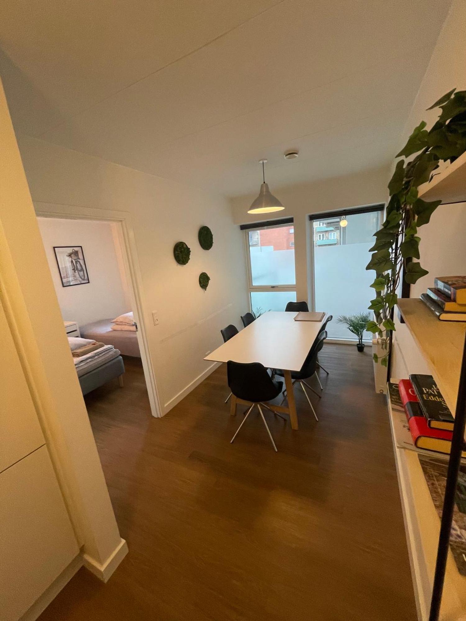 Modern Central Apt With Rooftop, Privat Balcony, & Free Parking,Next To Aarhus Attractions Екстер'єр фото