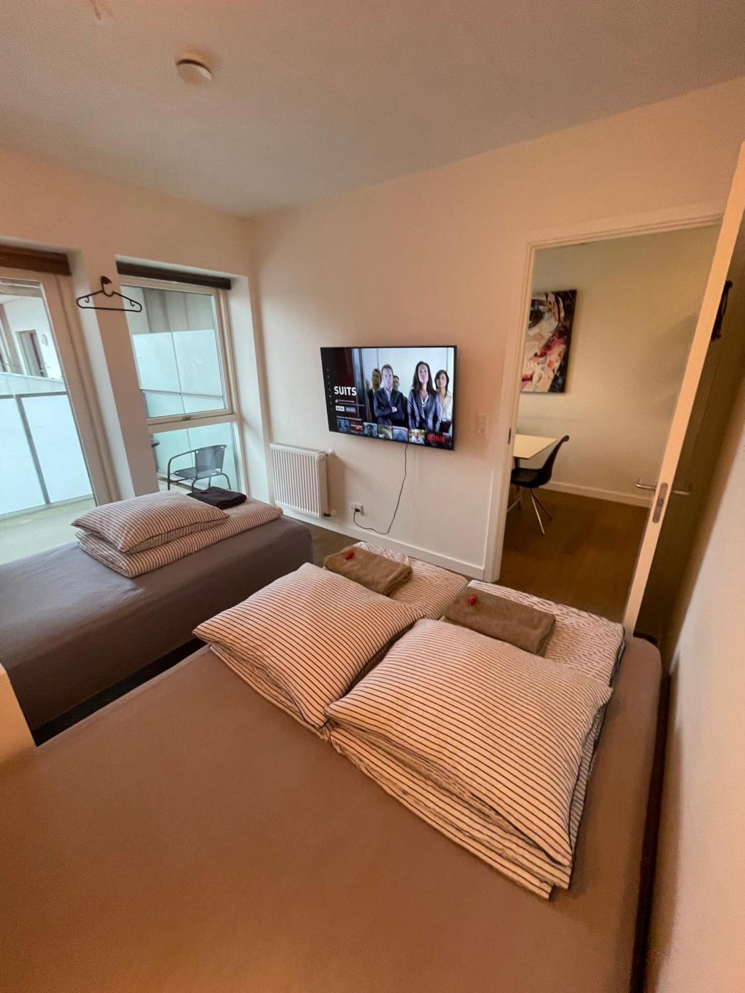 Modern Central Apt With Rooftop, Privat Balcony, & Free Parking,Next To Aarhus Attractions Екстер'єр фото