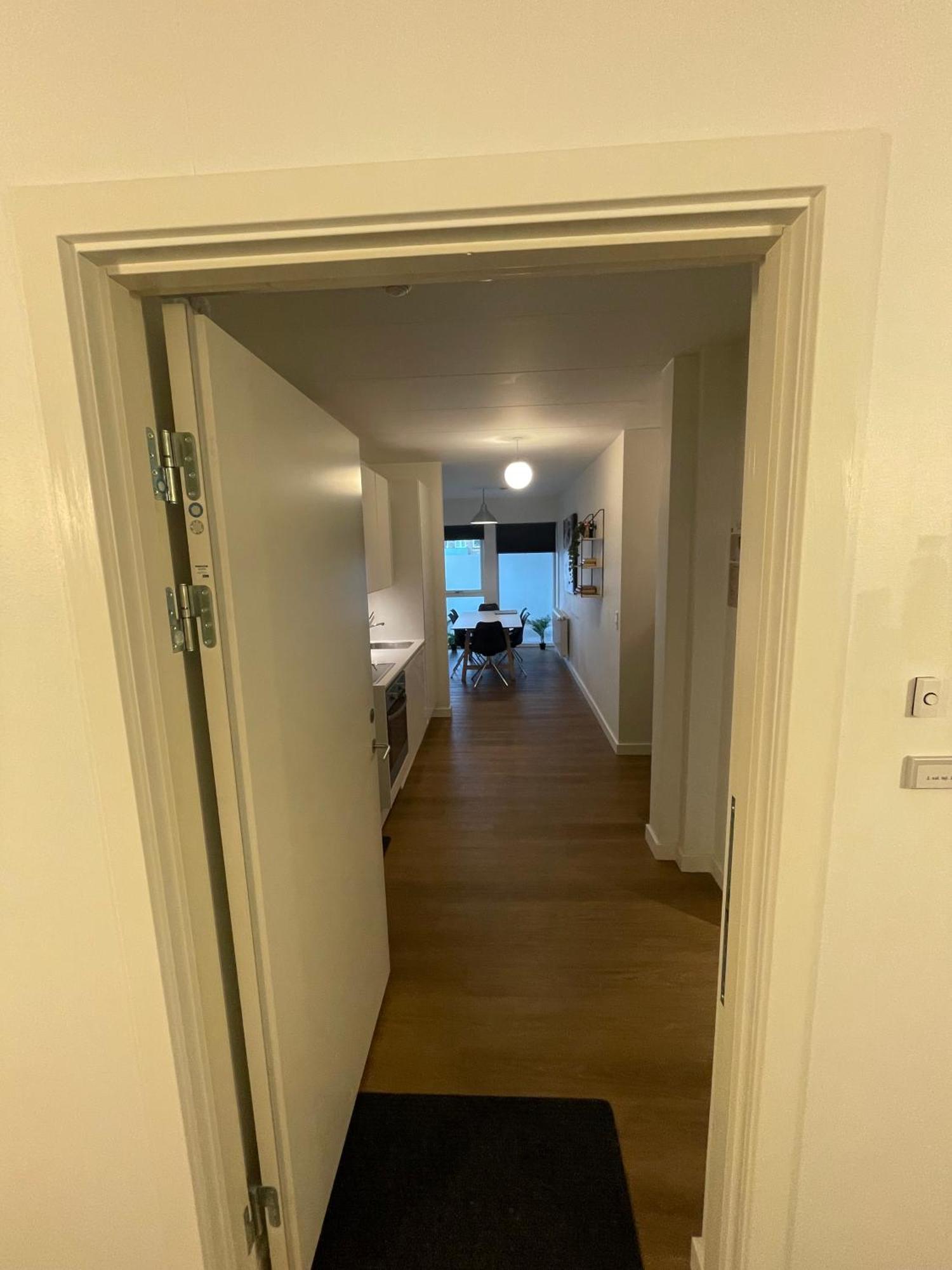 Modern Central Apt With Rooftop, Privat Balcony, & Free Parking,Next To Aarhus Attractions Екстер'єр фото